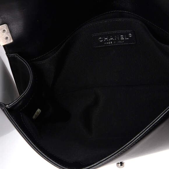 Chanel Old Medium Boy Flap Bag Quilted Lambskin - Picture 5 of 6